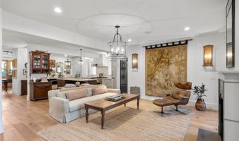 2566 S Clayton St, Denver, CO 80210