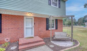 103 S FAIRFIELD Dr, Dover, DE 19901