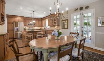 7205 RADNOR Rd, Bethesda, MD 20817