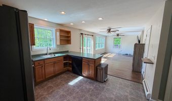 83 Tabor Cir, Albany, NH 03818