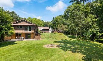 12980 Robinwood St NE, Alliance, OH 44601