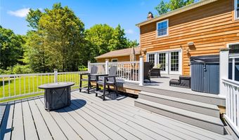 4008 Mannwood Rd, Ashtabula, OH 44004
