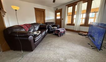 202 5TH St, Chugwater, WY 82210