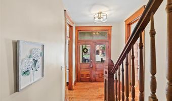 407 E 9th St, Alton, IL 62002