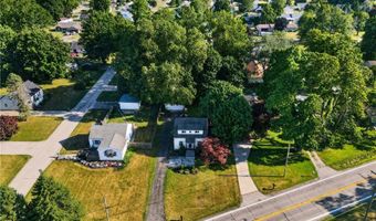 3912 Lake Rd W, Ashtabula, OH 44004