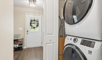 889 Berg St, Asheboro, NC 27203