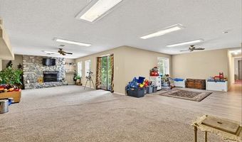 1329 Oakdale Dr, Bartlesville, OK 74006