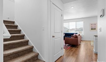 447 Sydney, Ammon, ID 83401