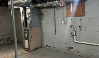 1627 Manchester, Akron, OH 44314