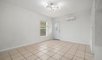 215 S 11TH St, Aransas Pass, TX 78336