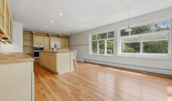 852 Hale St, Beverly, MA 01915