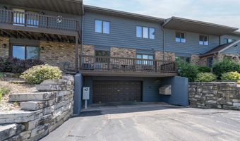 2490 STROEBE ISLAND Dr, Appleton, WI 54914