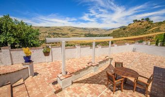 9175 Yucca Hls, Agua Dulce, CA 91390