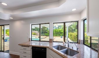 27555 Freetown Ln, Agoura Hills, CA 91301