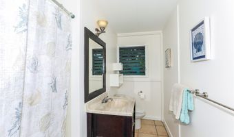 614 Ululani St, Kailua, HI 96734