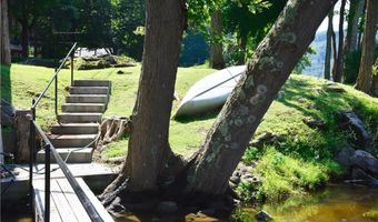 67 Lake Lillinonah Rd N, Bridgewater, CT 06752