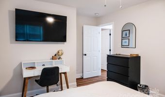 2230 Markham Ct, Charlotte, NC 28205