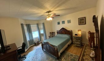 34 Sixth St, Auburn, ME 04210