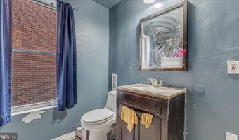 617 W CUMBERLAND St, Allentown, PA 18103