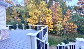 2835 Dillon Dr, Ann Arbor, MI 48105