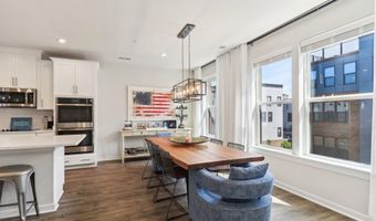 44501 WOLFHOUND Sq, Ashburn, VA 20147