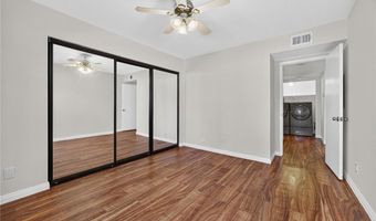 3537 W Greentree Cir C, Anaheim, CA 92804
