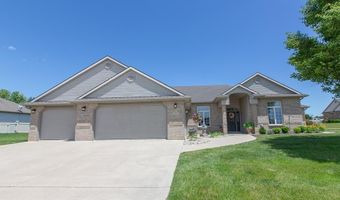 616 N Easton Dr, Angola, IN 46703