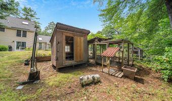 27 Partridge Ln, Chester, NH 03036