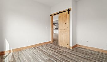 24 Bellflower, Blanchard, ID 83804