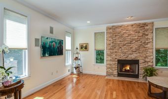 220 Lloyd Rd, Aberdeen, NJ 07747