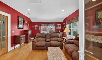 30 Tanglewood Dr, Alloway, NJ 07422