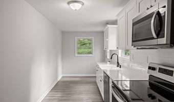 467 W ATLANTIC Ave, Atco, NJ 08004