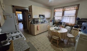 12 Frederick St, Belleville, NJ 07109