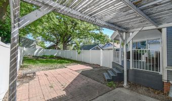 414 Lincoln St, Beatrice, NE 68310