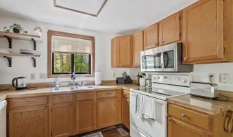 270 MILLER, Basye, VA 22810