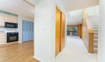 2155 Pauline Ct, Ann Arbor, MI 48103