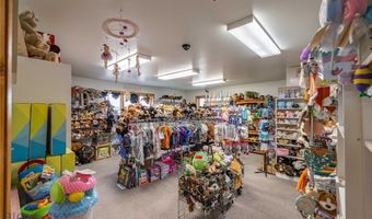 228 Big Timber Loop Rd Hwy, Big Timber, MT 59011