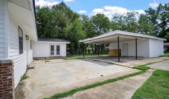 210 15th NW Ave, Ardmore, OK 73401