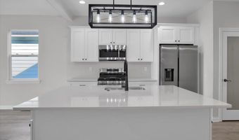 27621 Maryjane Ln E, Chesterfield, MI 48047