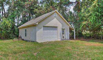 598 Community Church Rd, Adel, GA 31620