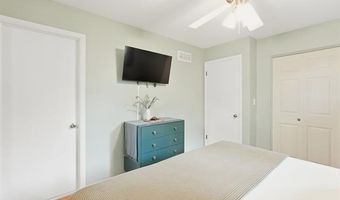 1061 Western Dr, Ann Arbor, MI 48103