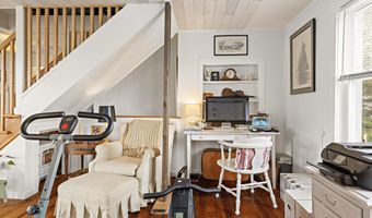 210 N BEACH Ave, Beach Haven, NJ 08008