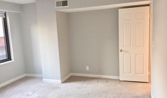 1077 30TH St NW 414, Washington, DC 20007