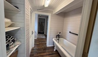 253 N 8th St, Batesville, AR 72501