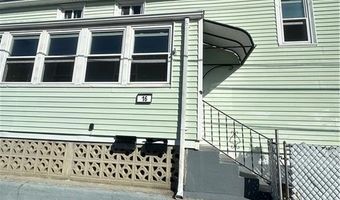 16 King St, North Providence, RI 02911