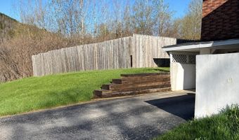 471 Madison Ave, Berlin, NH 03570