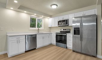 6423 SE HULL Ave, Milwaukie, OR 97267