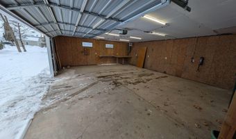 111 N FIFTH St, Abbotsford, WI 54405