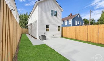 904 E 33rd St, Savannah, GA 31401