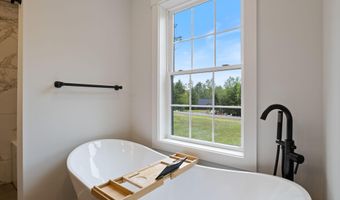 86 Branch View Ter, Alfred, ME 04002
